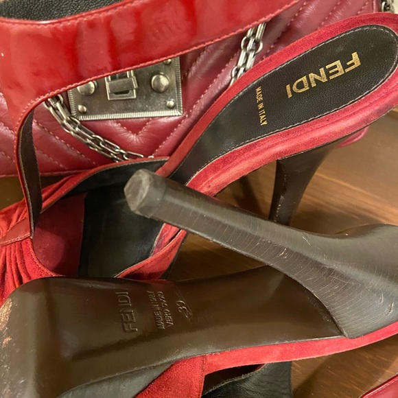 Fendi T Strap Sandals. - Picture 6 of 8